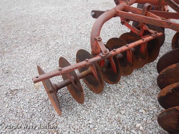 image for item FW9835 Massey-Ferguson 25 tandem disk