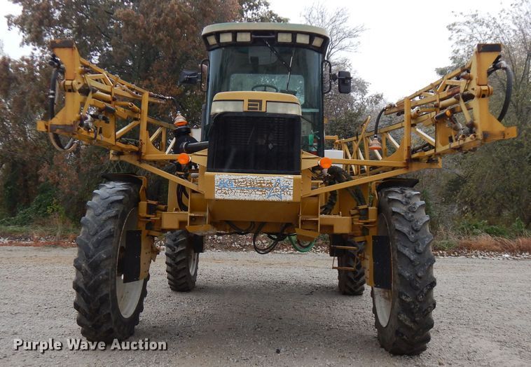 image for item FW9838 2001 Ag-Chem RoGator 854  sprayer