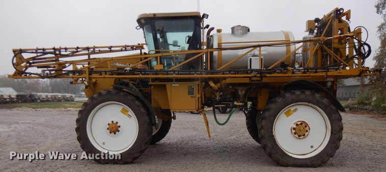 image for item FW9838 2001 Ag-Chem RoGator 854  sprayer