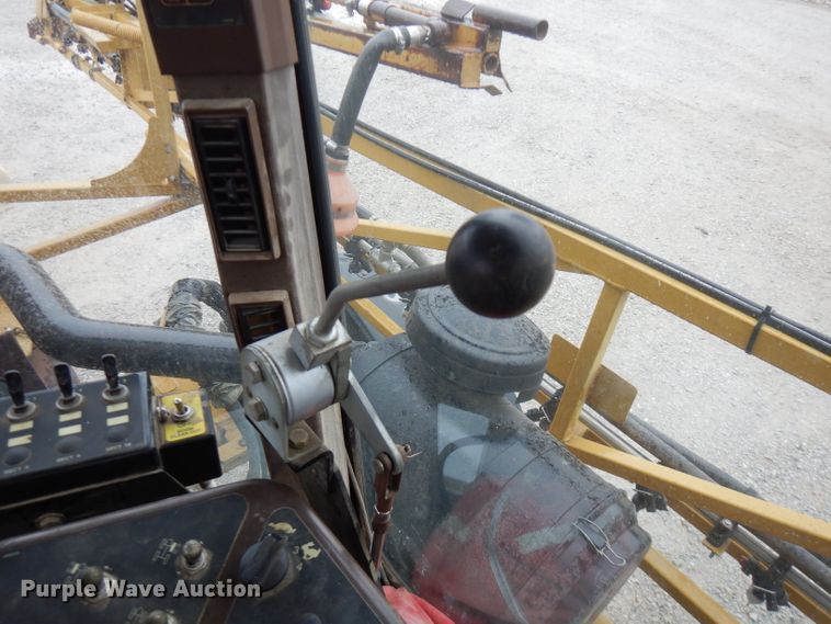 image for item FW9838 2001 Ag-Chem RoGator 854  sprayer