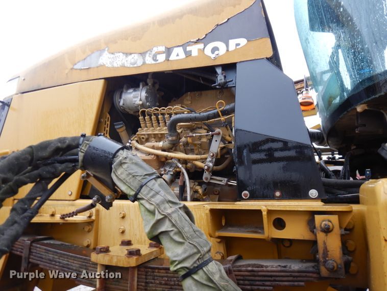 image for item FW9838 2001 Ag-Chem RoGator 854  sprayer