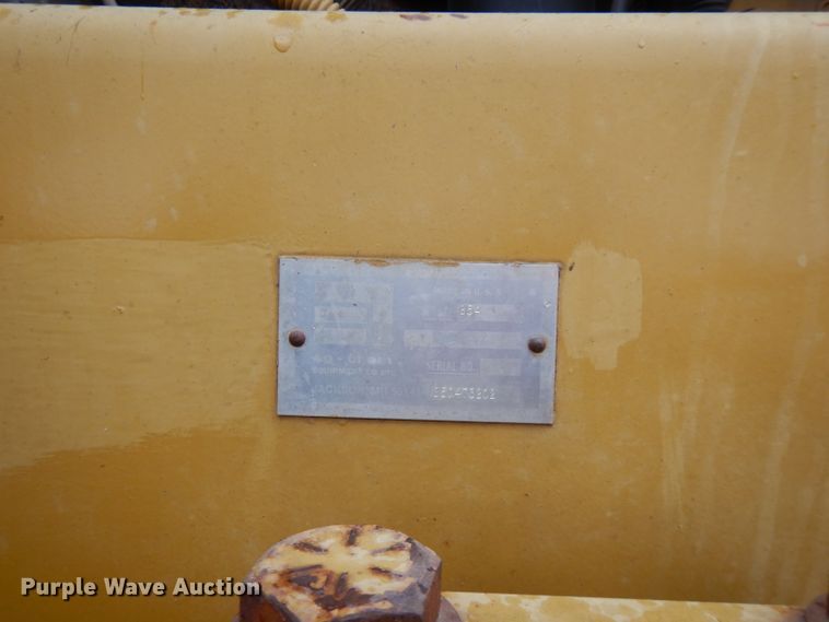 image for item FW9838 2001 Ag-Chem RoGator 854  sprayer