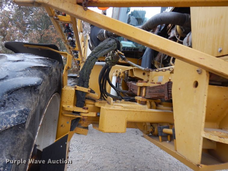 image for item FW9838 2001 Ag-Chem RoGator 854  sprayer