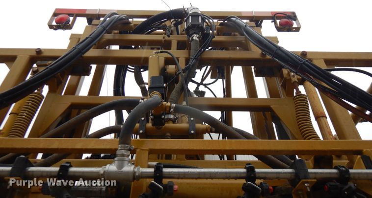 image for item FW9838 2001 Ag-Chem RoGator 854  sprayer