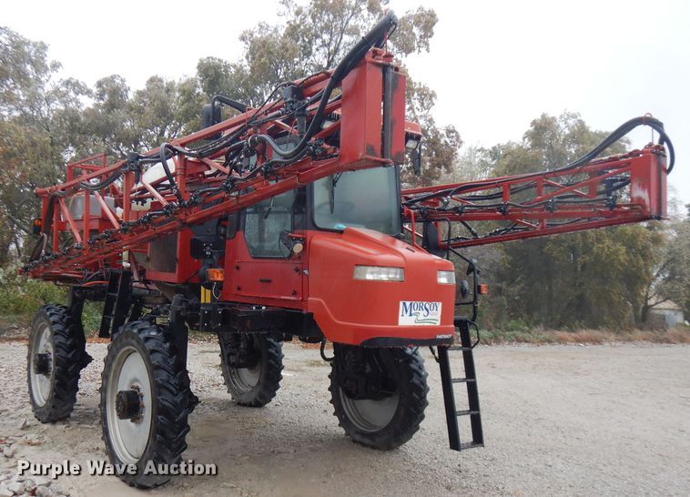 image for item FW9839 2005 Case IH Patriot SPX3185  sprayer