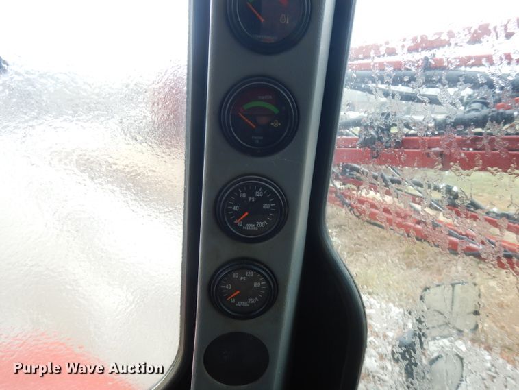 image for item FW9839 2005 Case IH Patriot SPX3185  sprayer