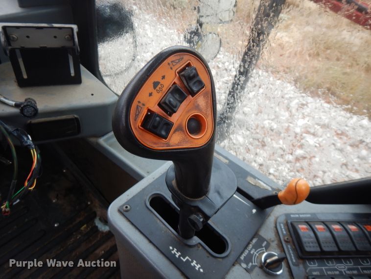 image for item FW9839 2005 Case IH Patriot SPX3185  sprayer