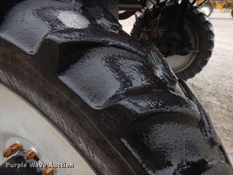 image for item FW9839 2005 Case IH Patriot SPX3185  sprayer