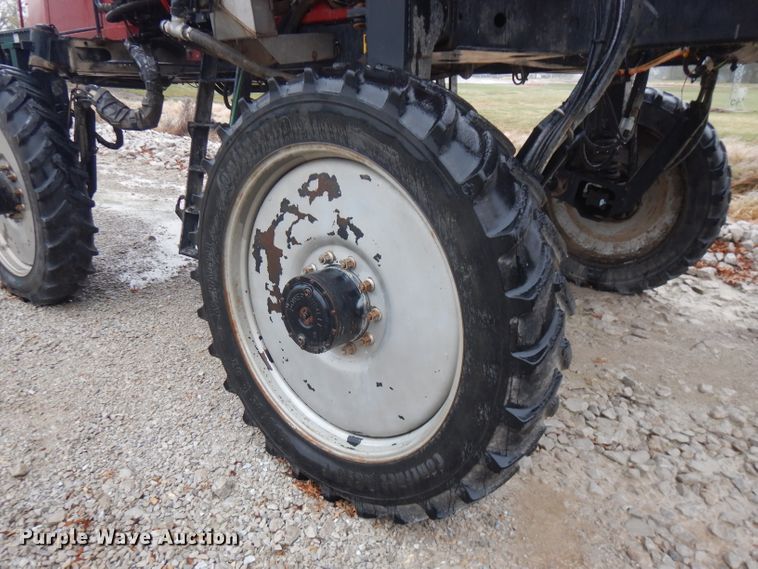 image for item FW9839 2005 Case IH Patriot SPX3185  sprayer