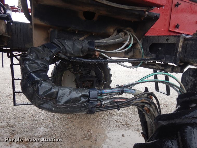 image for item FW9839 2005 Case IH Patriot SPX3185  sprayer