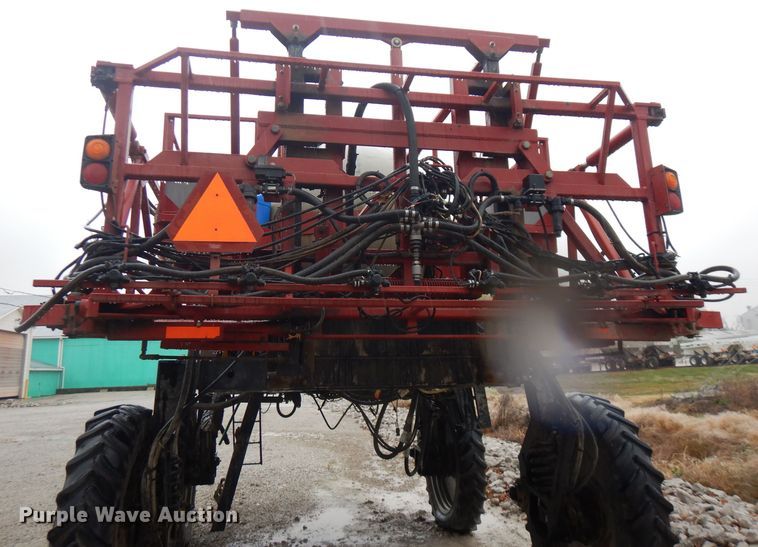 image for item FW9839 2005 Case IH Patriot SPX3185  sprayer