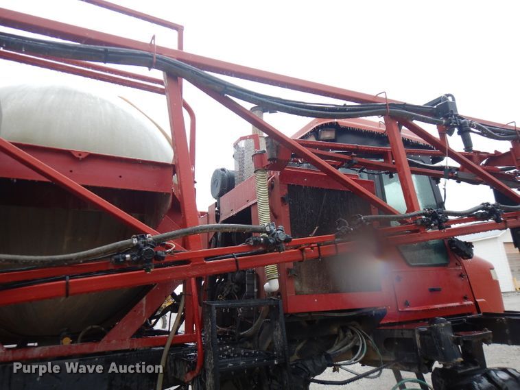 image for item FW9839 2005 Case IH Patriot SPX3185  sprayer