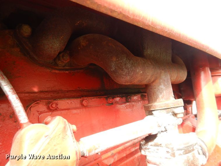 image for item FW9892 1954 International Farmall 400  tractor