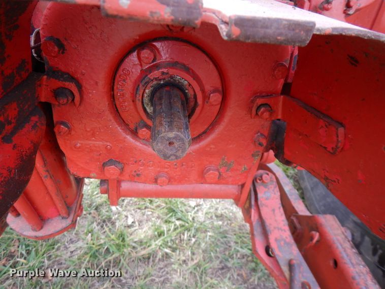 image for item FW9892 1954 International Farmall 400  tractor