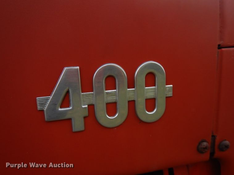 image for item FW9892 1954 International Farmall 400  tractor