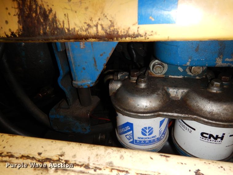 image for item GJ9558 Ford 3300  tractor