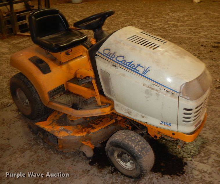image for item GJ9559 Cub Cadet 2166 lawn mower