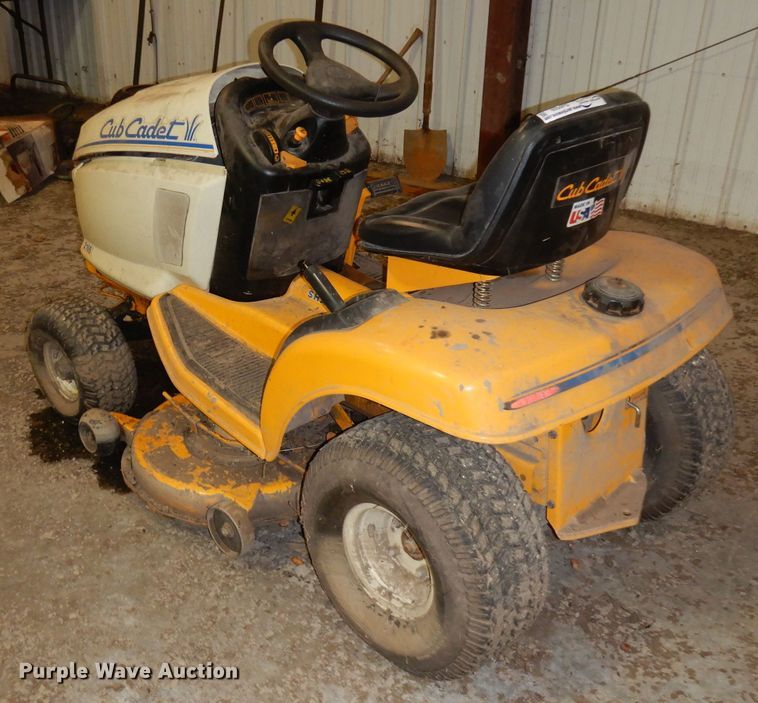 image for item GJ9559 Cub Cadet 2166 lawn mower