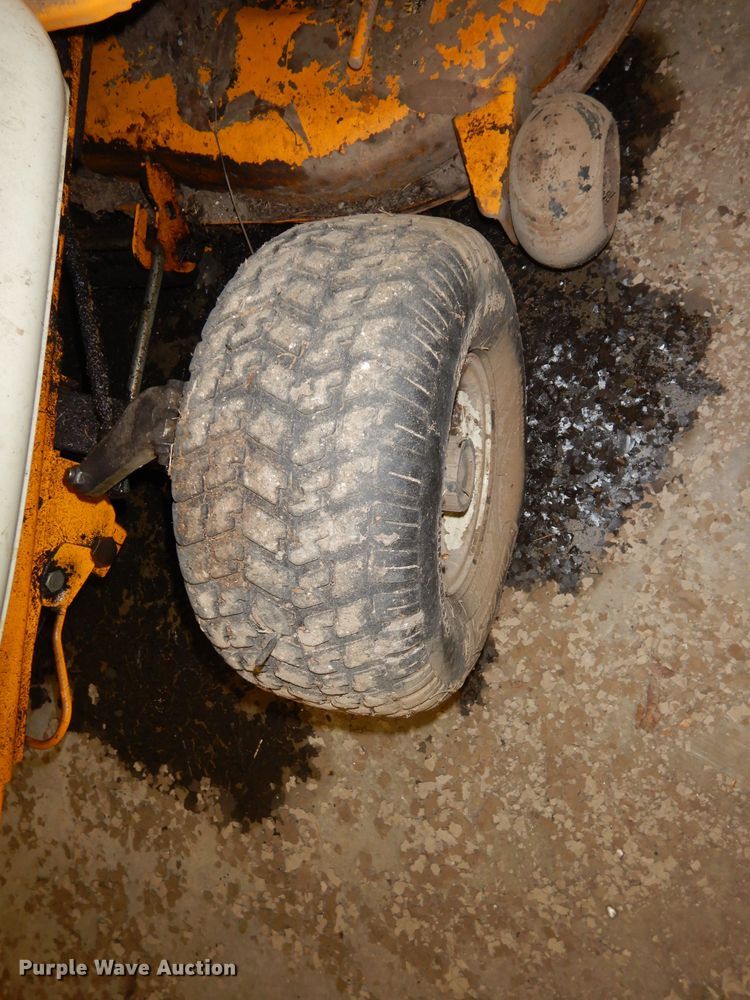 image for item GJ9559 Cub Cadet 2166 lawn mower