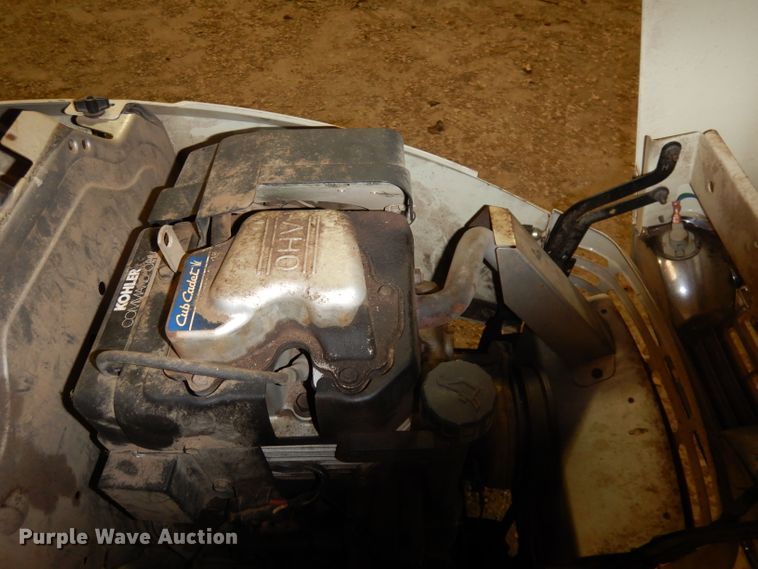 image for item GJ9559 Cub Cadet 2166 lawn mower