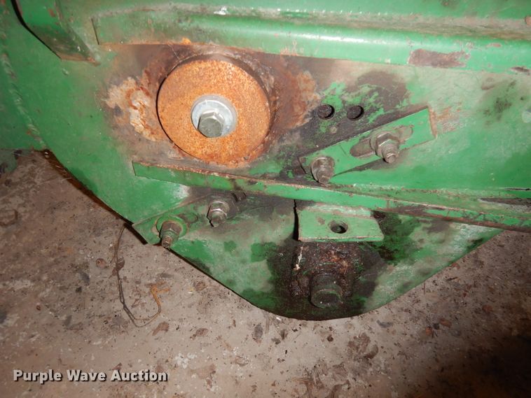 image for item GJ9574 Bowie tree shaker