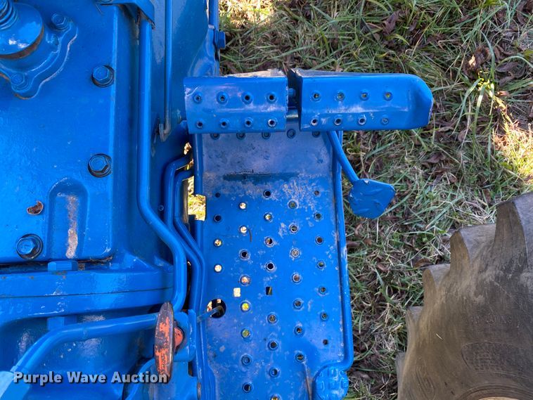 image for item HA9683 1994 Ford 4630  tractor