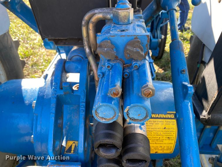 image for item HA9683 1994 Ford 4630  tractor