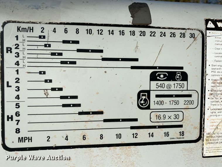 image for item HA9683 1994 Ford 4630  tractor