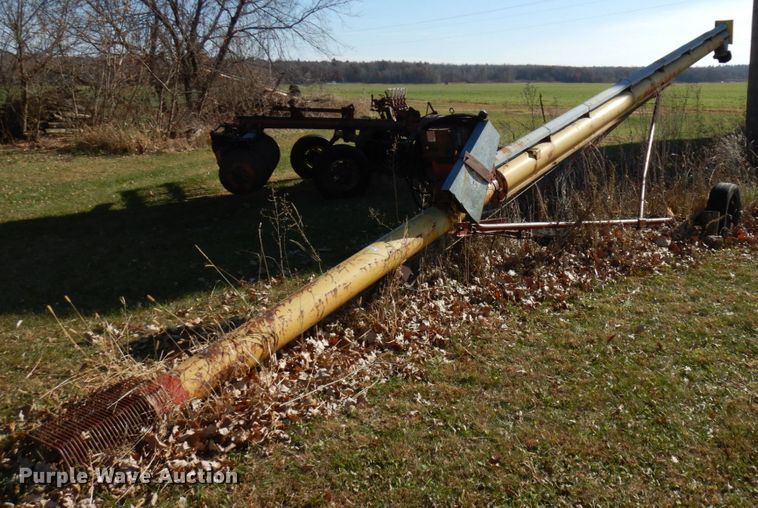 image for item HD9130 Westfield  grain auger