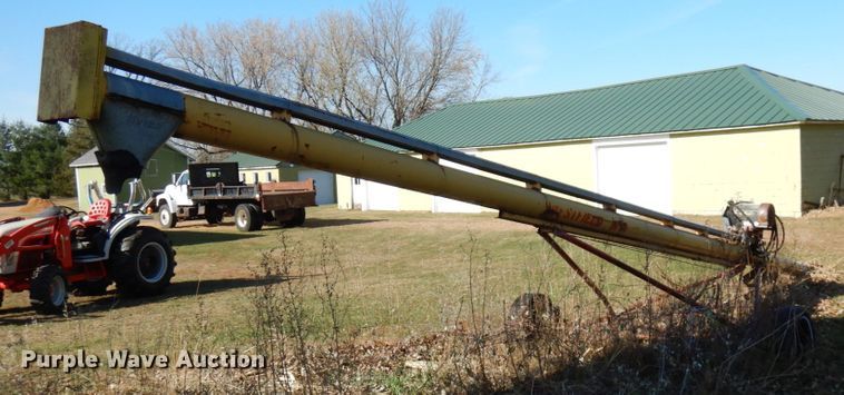 image for item HD9130 Westfield  grain auger