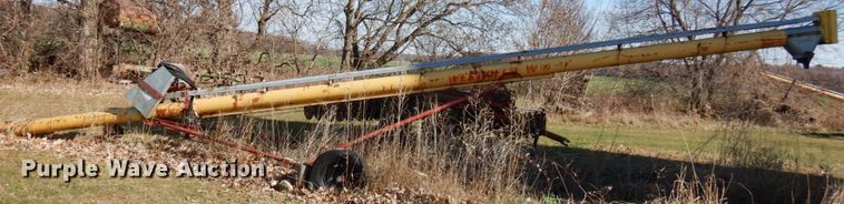 image for item HD9130 Westfield  grain auger