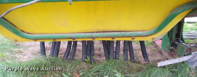 image for item HF9717 John Deere CCS seed delivery