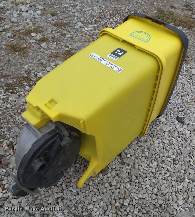 image for item HF9719 (24) John Deere bushel hopper