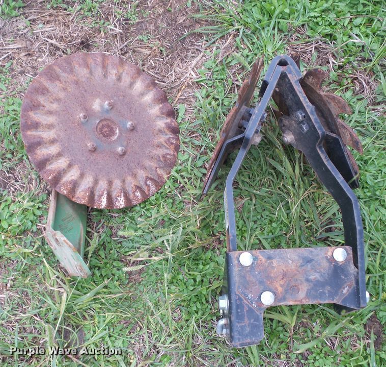 image for item HF9721 (24) Yetter row cleaners