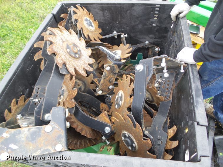 image for item HF9721 (24) Yetter row cleaners