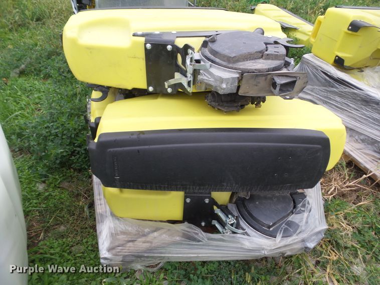 image for item HF9722 (5) John Deere twin row boxes