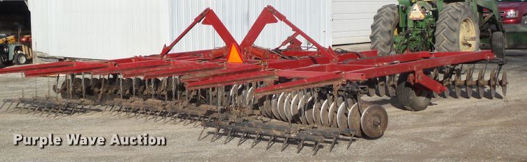 image for item HF9768 Case IH 496 tandem disk