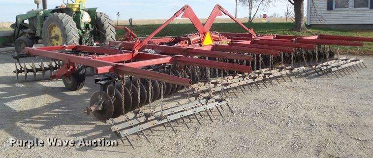 image for item HF9768 Case IH 496 tandem disk