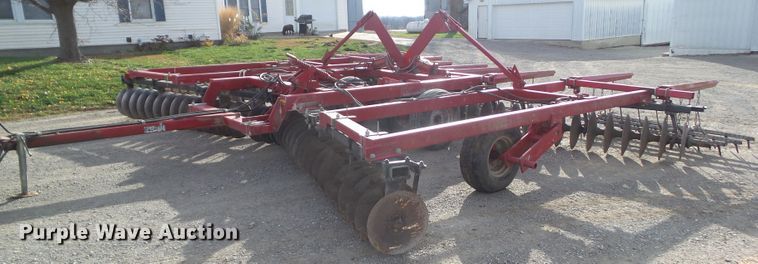 image for item HF9768 Case IH 496 tandem disk