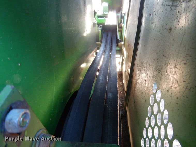 image for item HL9512 1977 John Deere 5440  forage harvester