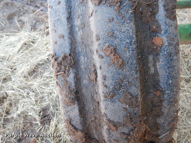 image for item HL9512 1977 John Deere 5440  forage harvester