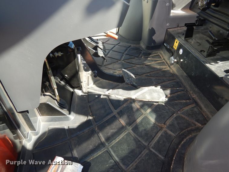 image for item HL9517 Kioti RX7320  MFWD tractor