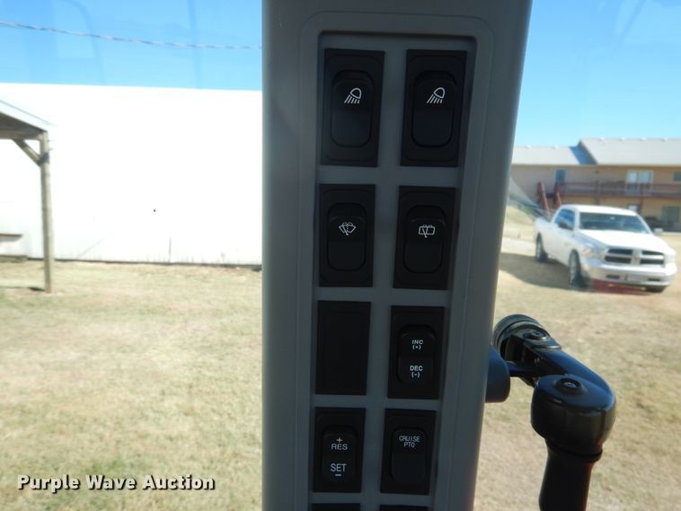 image for item HL9517 Kioti RX7320  MFWD tractor