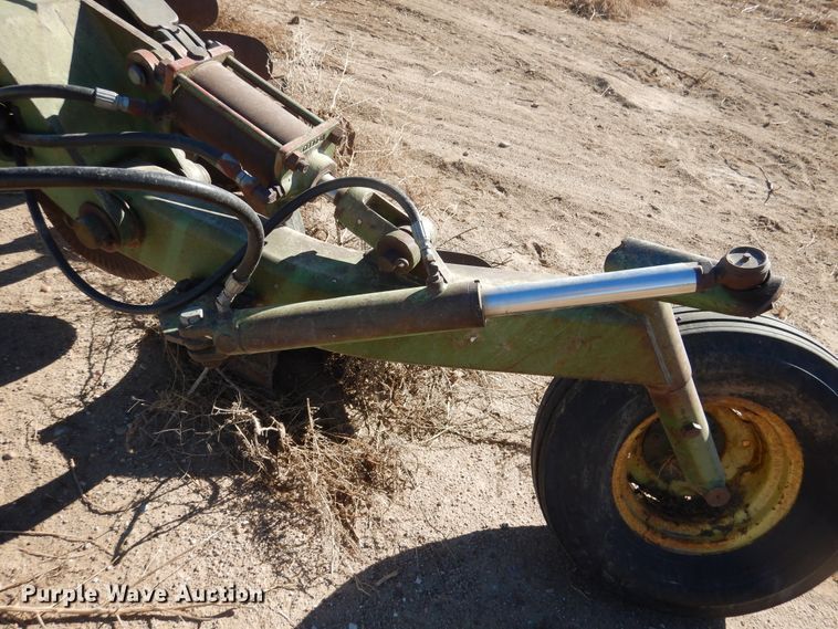 image for item HL9519 John Deere A2700 seven bottom plow