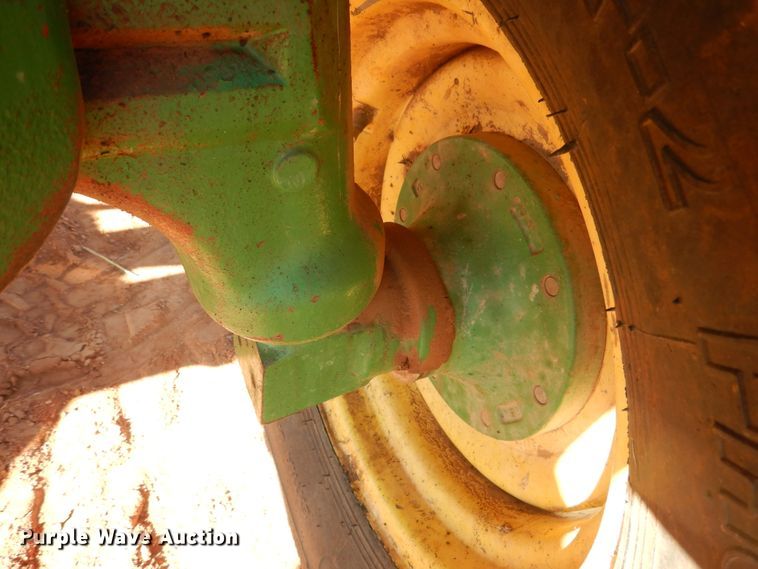 image for item HL9528 John Deere 6410  tractor