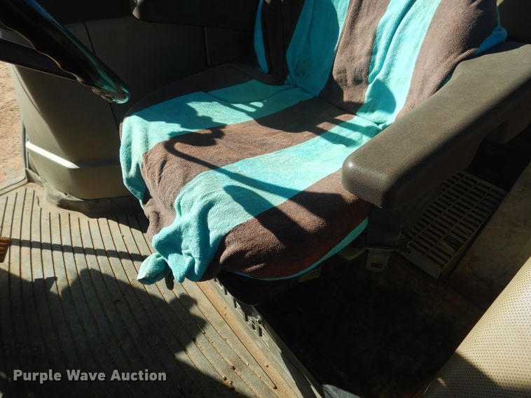 image for item HL9528 John Deere 6410  tractor