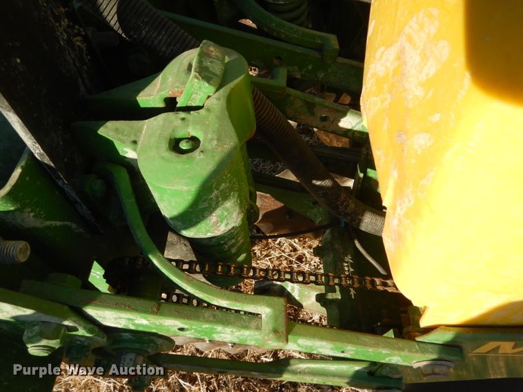 image for item HP9993 John Deere 1780 split row planter