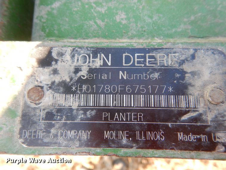 image for item HP9993 John Deere 1780 split row planter