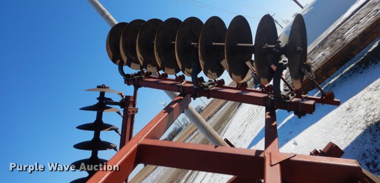 image for item HS9403 Kewanee 1775 tandem off-set disk