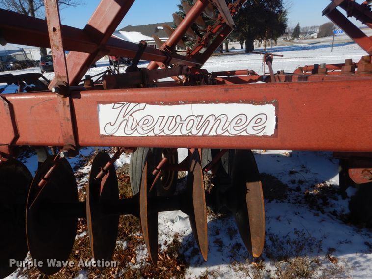 image for item HS9403 Kewanee 1775 tandem off-set disk